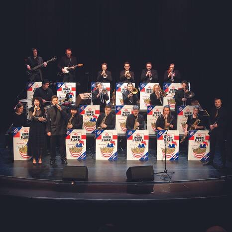 Big Band Galaball (Die Horn Flakes bitten zum Tanz)