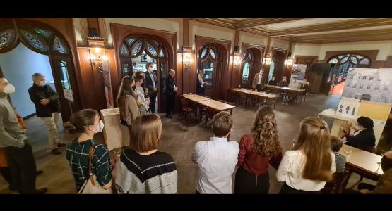 20211122_175405_b_c_01